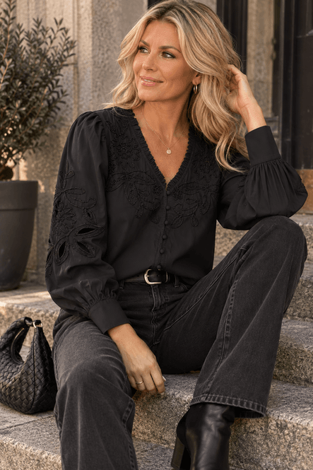 Hovedbilde Vero Moda Vmolive Brodert Bluse Sort