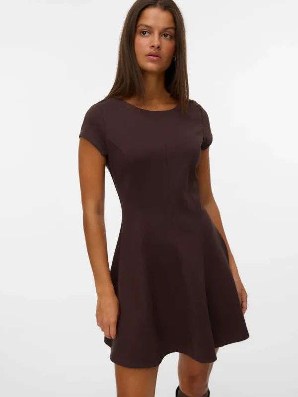 Vero Moda Vmjazlyn Kort Kjole Brun