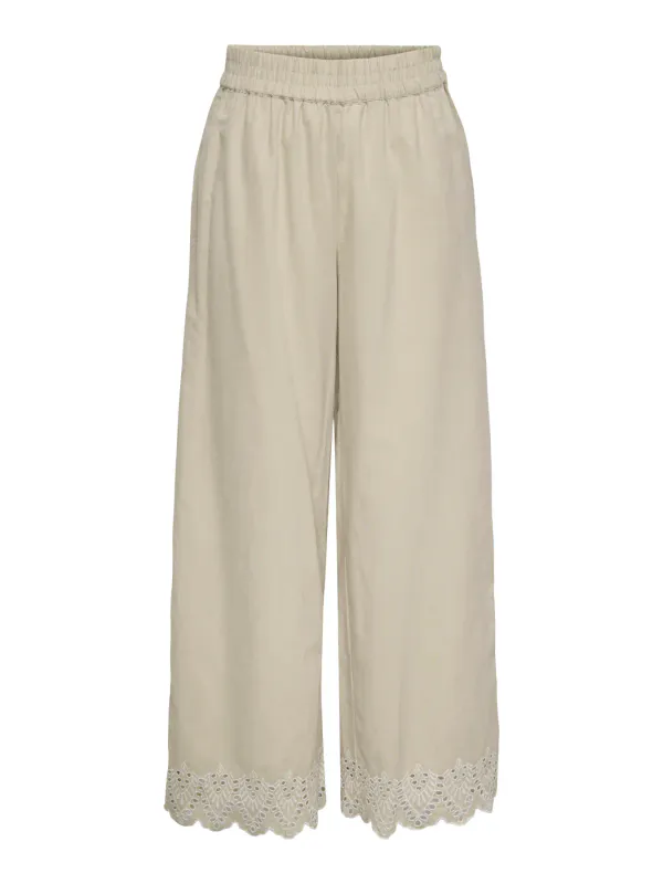 Only Onlpaula Tulum Bukse Beige Broderidetaljer